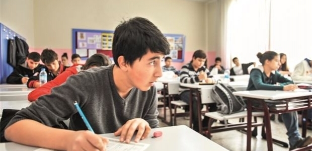 MEB lise ders kitaplarını güncelledi