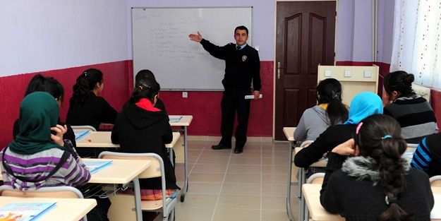 MEB, özel dershanelerin bilgilerini güncelleyecek