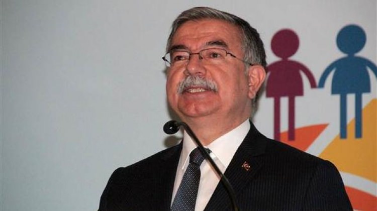 MEB'den müjde: 4 yıl sonra kadroya alacağız