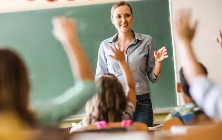 MEB'den öğretmenlere müjdeli haber! 12 yıl aynı okulda görev yapanlar...