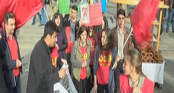 MEB'e yürümek isteyen gruba polisten müdahale