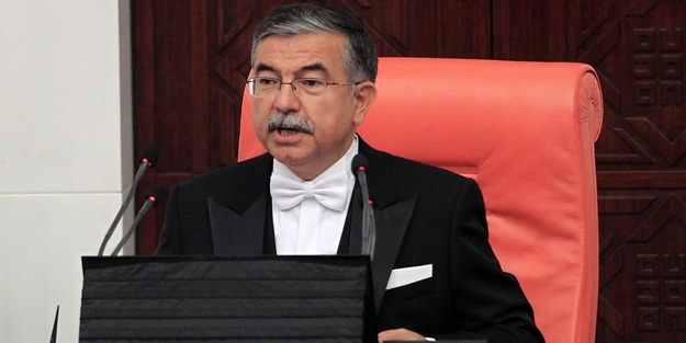 Meclis açıldığı gibi tekrar kapandı!