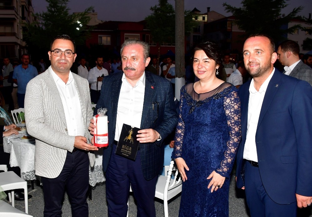 Meclis başkanı ve bakanlar Biga güreşlerine davet edildi 