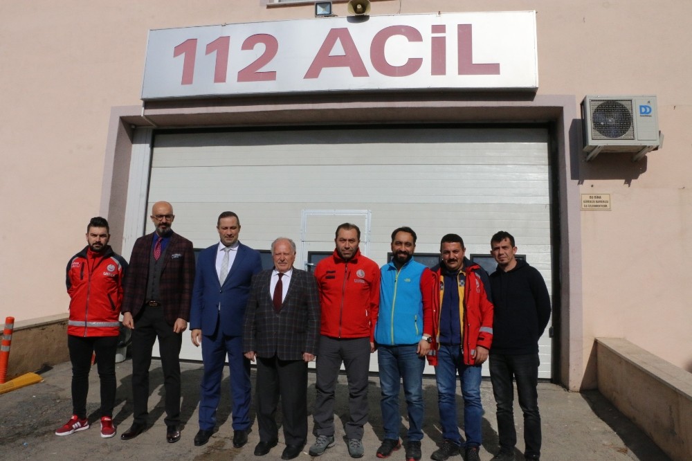 Meclis Başkanı Yıldız, Elazığ’dan dönen AFAD, 112 ve UMKE ekiplerini ziyaret etti 