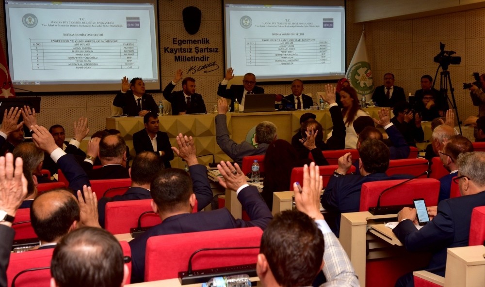 Meclis üyelerinin görevleri belli oldu 