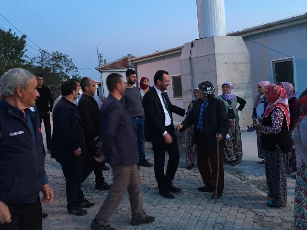Meclis üyesi Aloğlu mahalle mahalle geziyor 