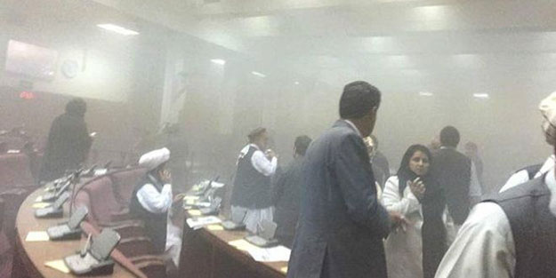 Meclise kanlı saldırı