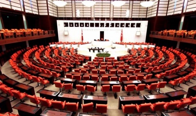 Meclis'te tartışma çıktı