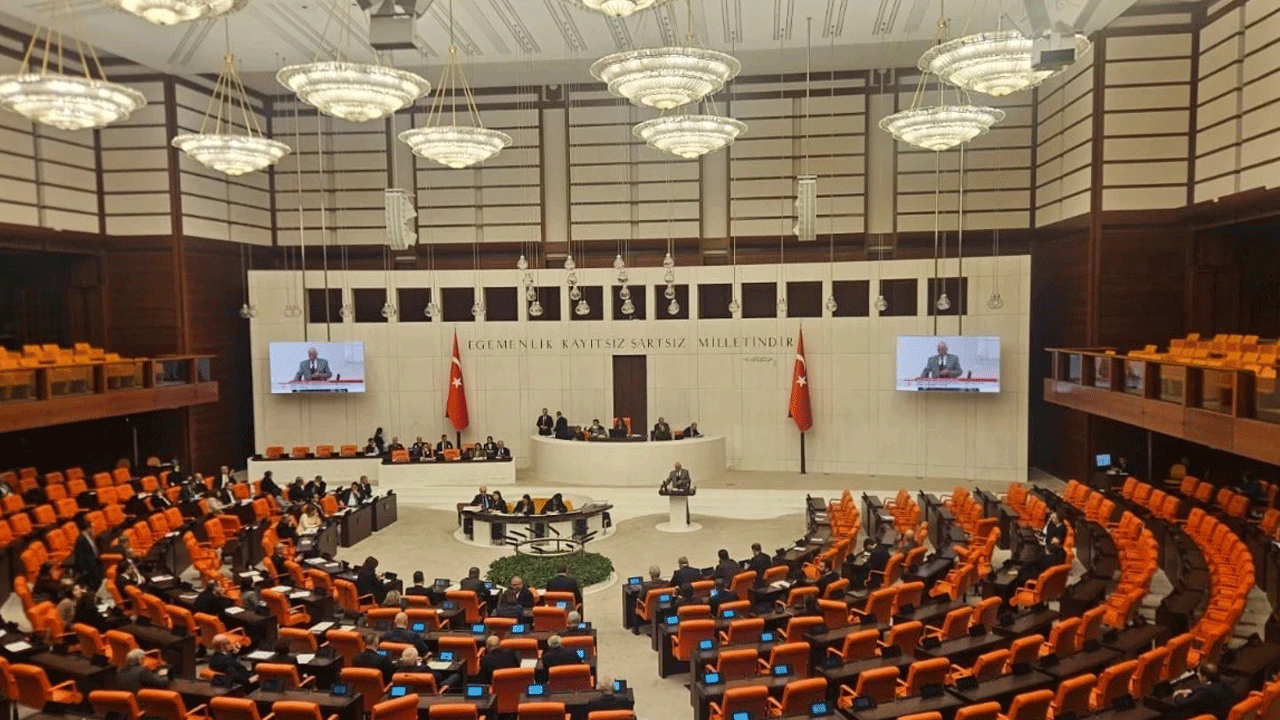 Meclis'te trafik cezaları mesaisi