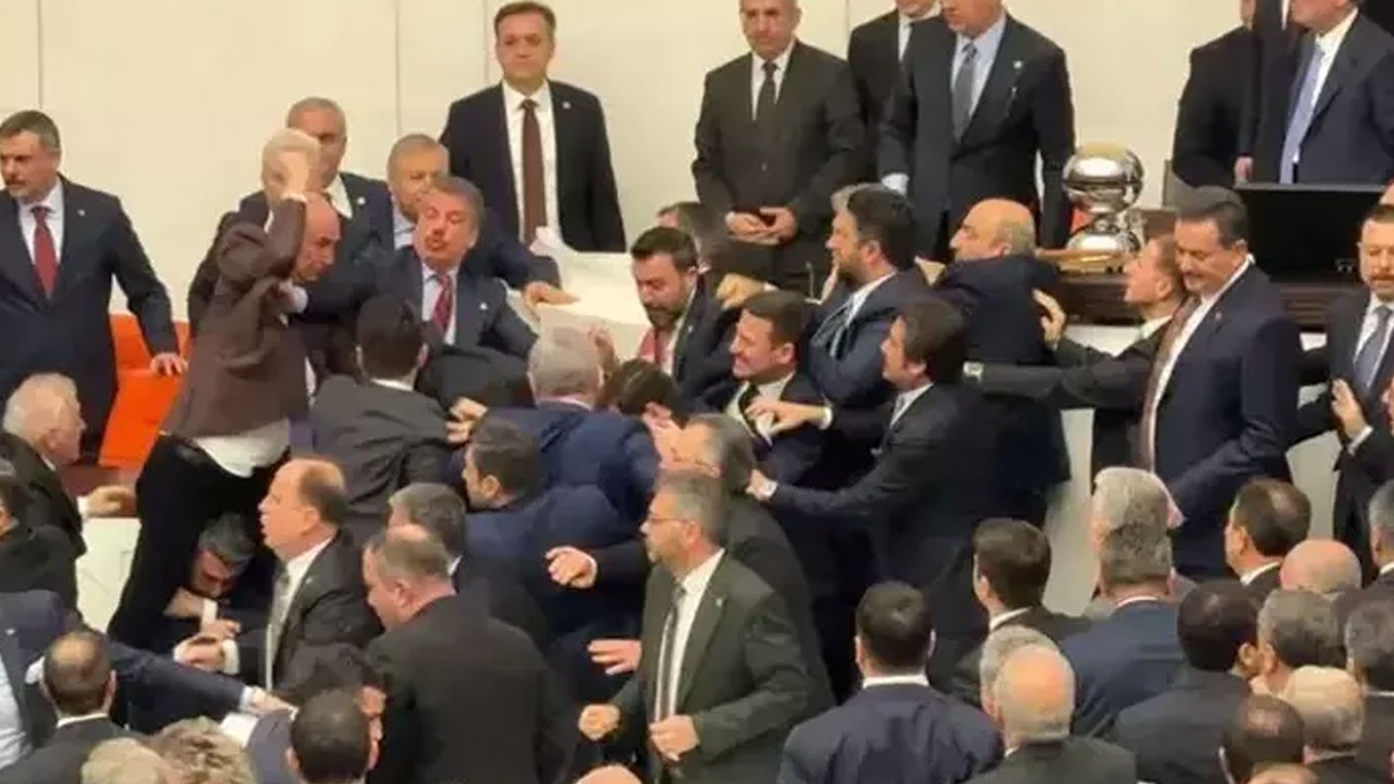 Meclis'te "Vesayet" provokasyonuna tokat gibi cevap! "Gereken cevabı verdik, evlerine gönderdik!"