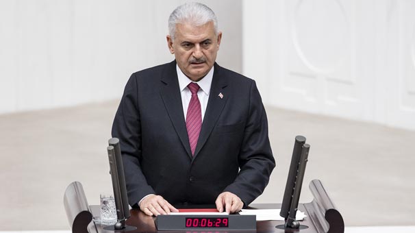 Meclis’teki kritik oylama sonrası konuşma yaptı… Milletvekilleri ayakta alkışladı