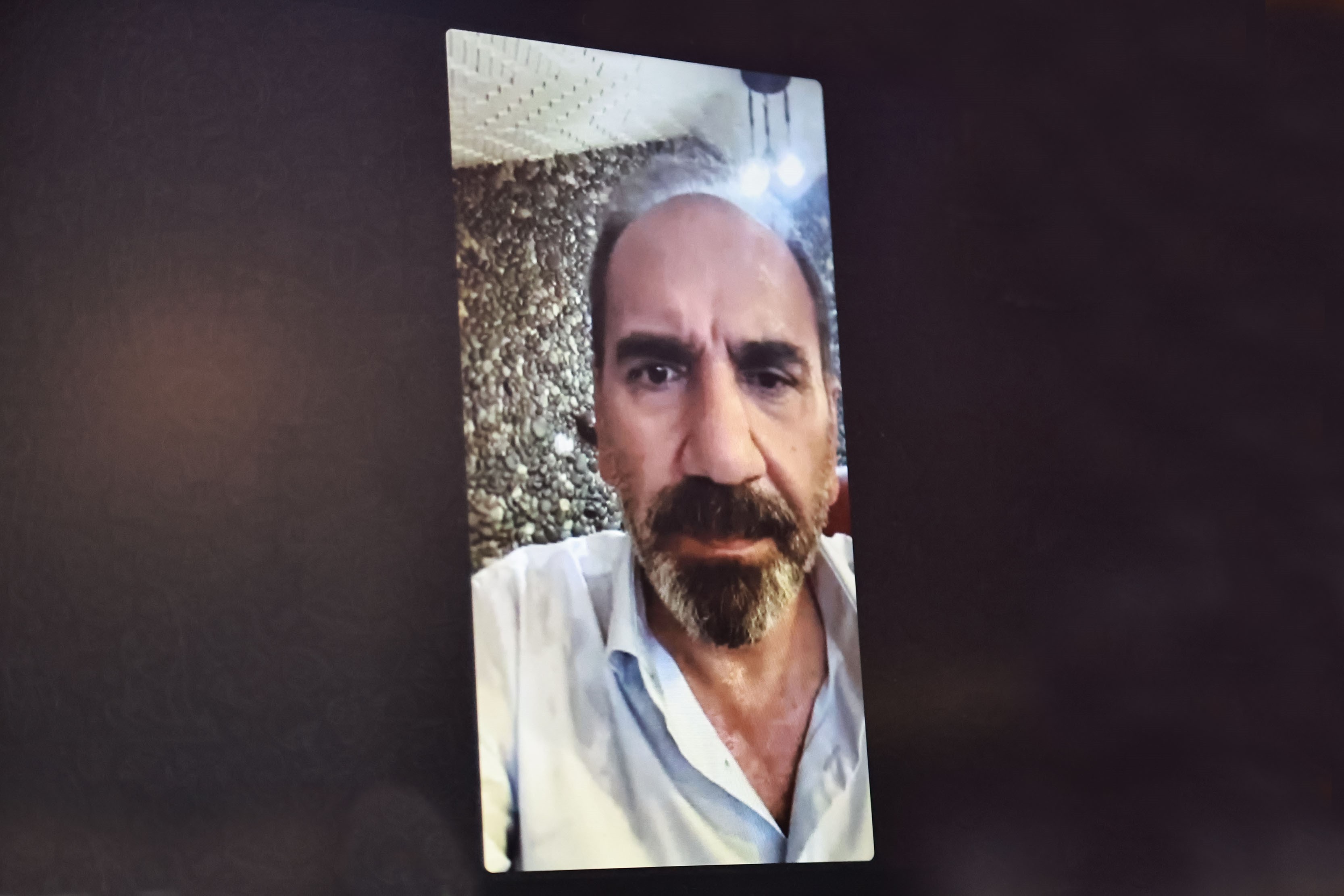 Mecnun Otyakmaz, futbolcular ve teknik heyetle vedalaştı