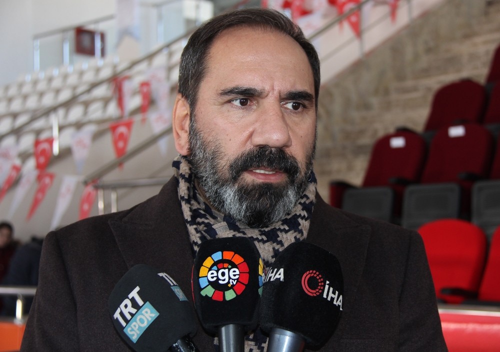 Mecnun Otyakmaz: “Takımımız güçlendi” 