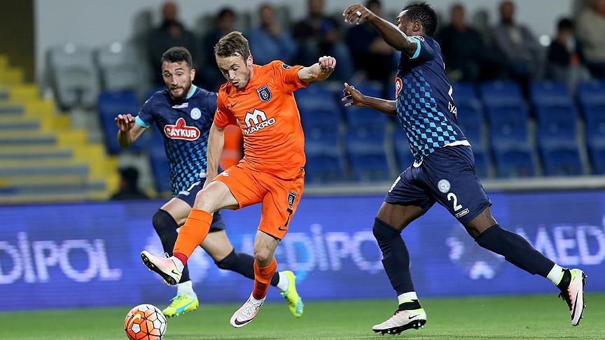 Medipol Başakşehir 3 puanla bitirdi