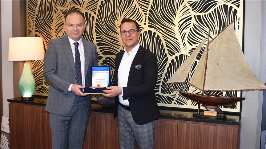 Medipol’e ‘Yılın Sağlık Turizmi Projesi’ ödülü