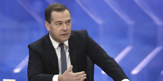 Medvedev'den skandal harita! 4 ülkeyle bölüştüler
