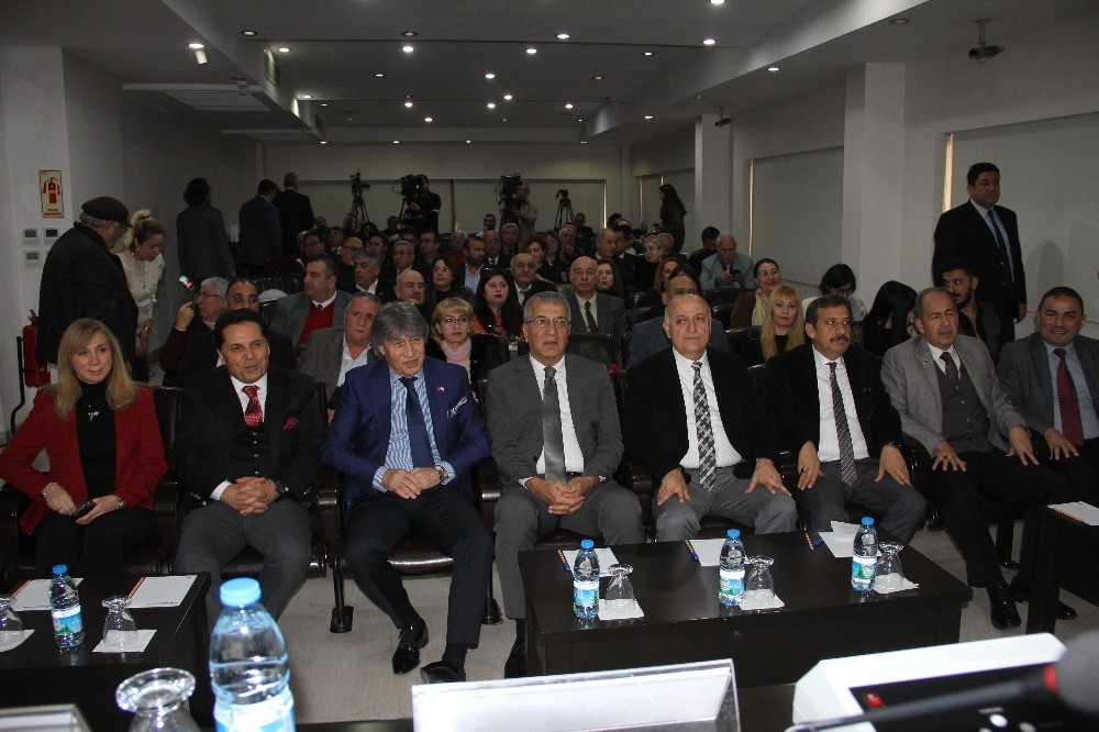 ‘Medyanın Geleceği’ panelinde sorunlar masaya yatırıldı 