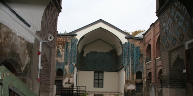 Meğer taşın da hastalığı varmış!