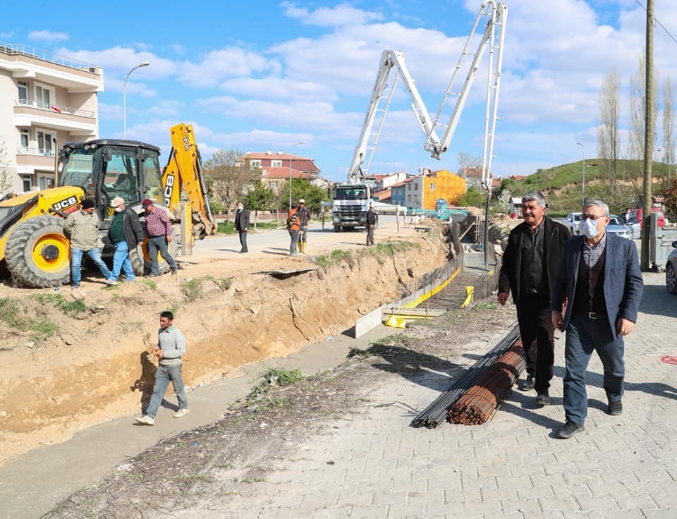Mehmet Akif Ersoy Mahallesi’nde kanal çalışması 
