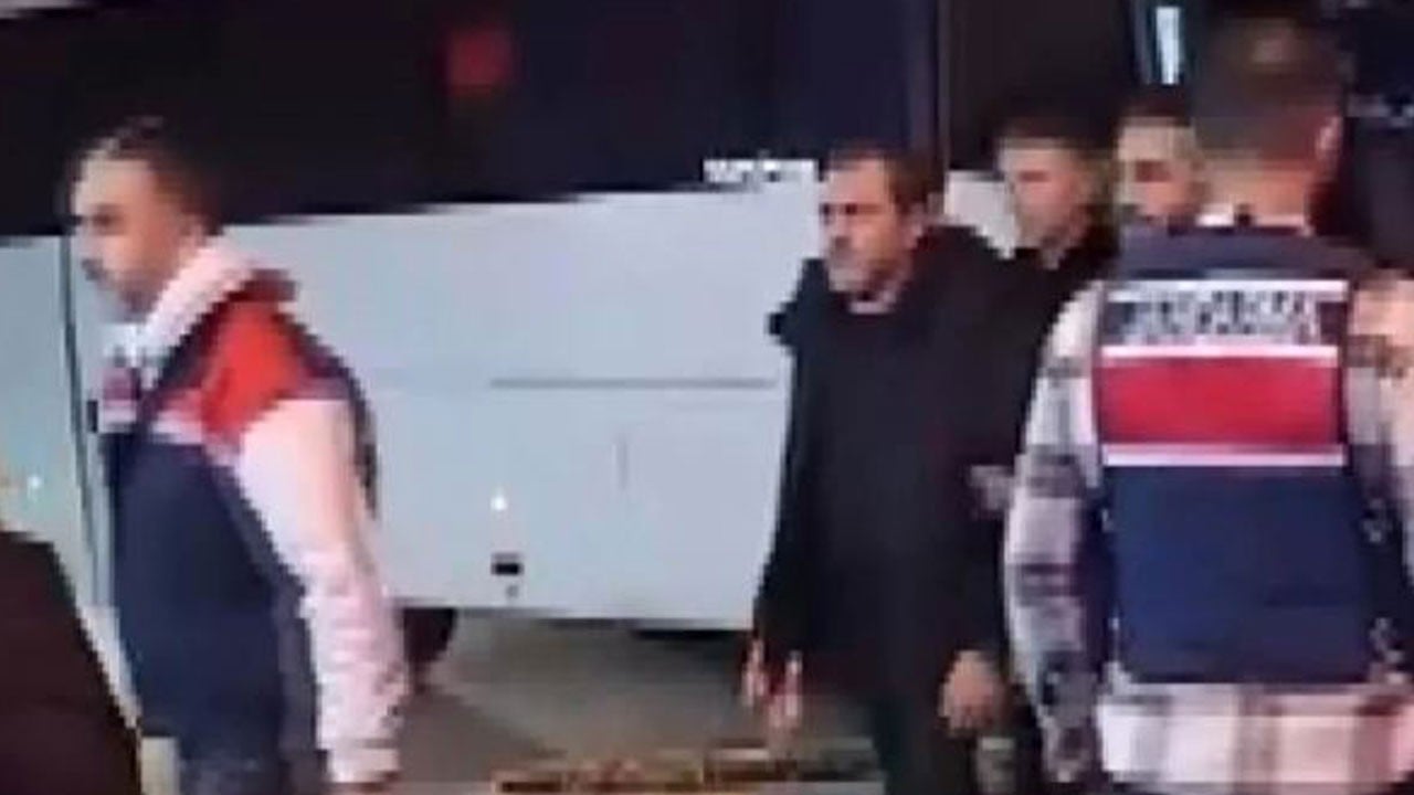 Mehmet Akif Ersoy’un gözaltına alındığı uyuşturucu soruşturması büyüyor: Başsavcılık gözaltına alınan isimlerin listesini paylaştı