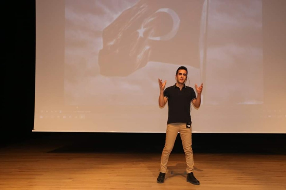 Mehmet Akif Ersoy’un şiirleriyle yarıştılar 