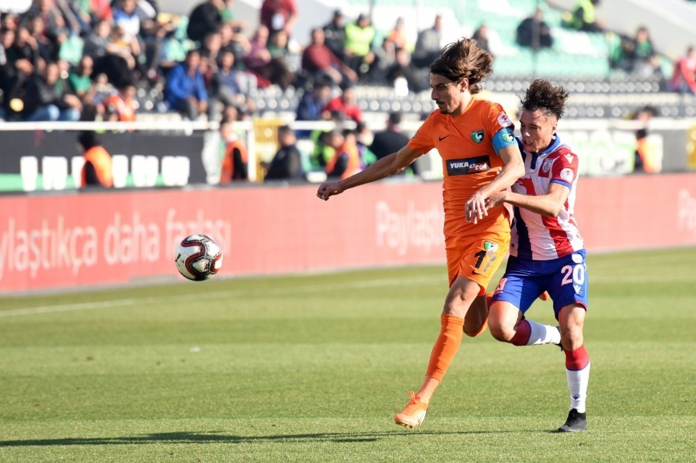 Mehmet Akyüz Adana Demirspor’da 