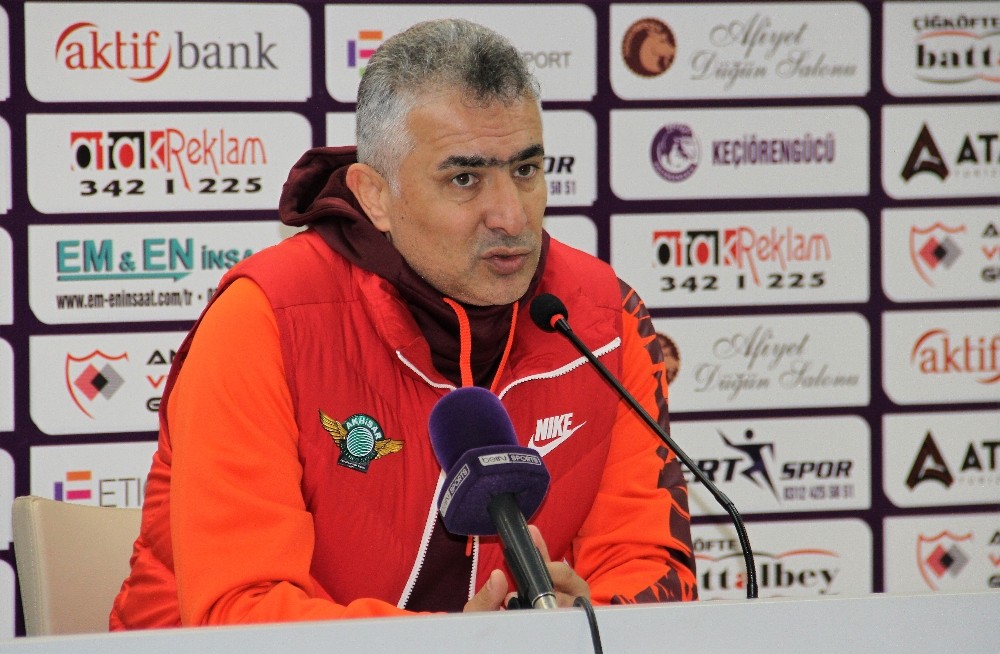 Mehmet Altıparmak: “Futbolda bazen tek pozisyonla 3 puan alıyorsun” 
