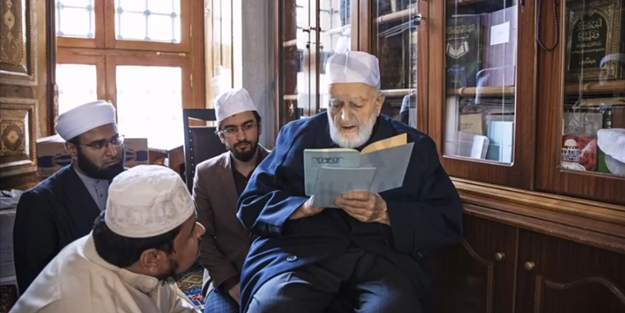 Mehmet Emin Ay'dan 'Emin Saraç Hoca' ilahisi