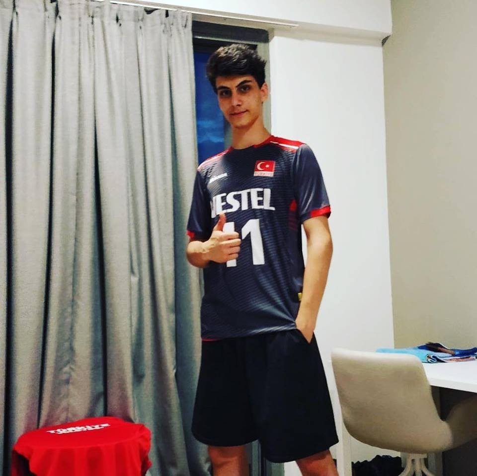 Mehmet Emre Şimşek, Milli takıma davet edildi 