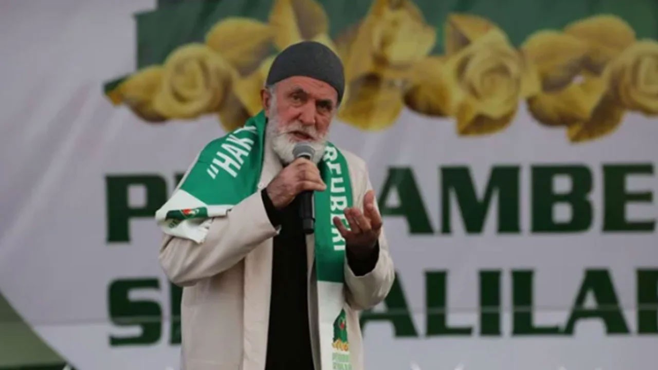 Mehmet Göktaş hoca Kutlu Doğum etkinliğinde böyle haykırdı: Artık halife seçin!..