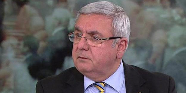 Mehmet Metiner'den CHP'ye darbe suçlaması