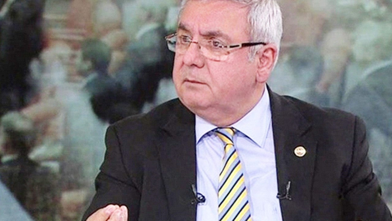 Mehmet Metiner'den Diyanet’e Kürtçe hutbe çağrısı