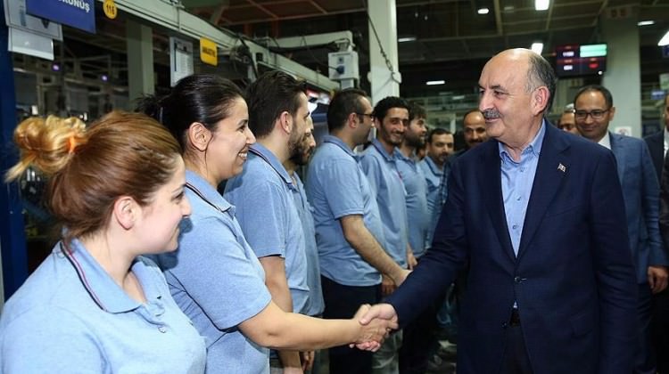 Mehmet Müezzinoğlu'ndan fabrika ziyaretleri