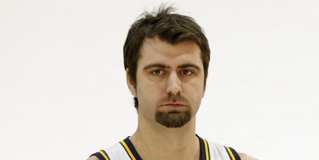 Mehmet Okur'a Jazz'da görev