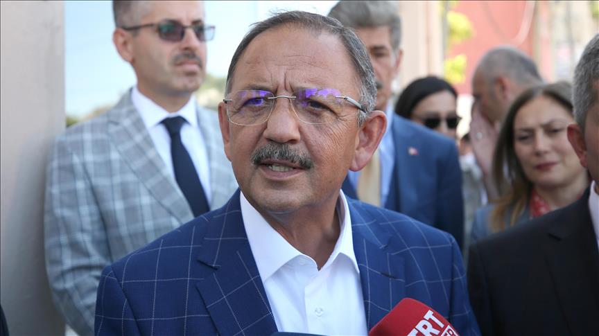 Mehmet Özhaseki: Belediye başkanının kapısı da gönlü de açık olsun