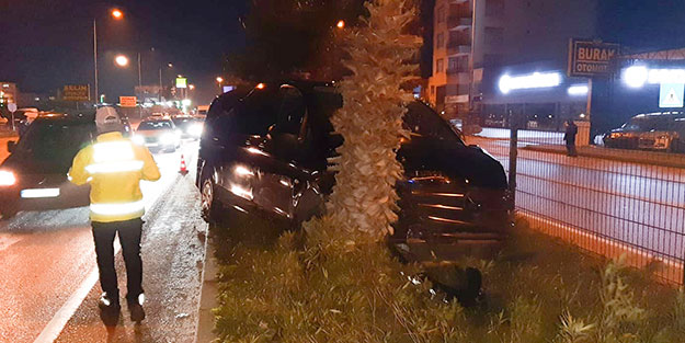 Mehmet Özhaseki ve AK Partili isimler trafik kazası geçirdi!