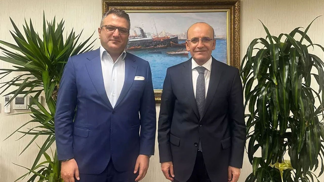 Mehmet Şimşek’le görüşen Cem Küçük, zamlı asgari ücreti açıkladı! Bu kadar olacak