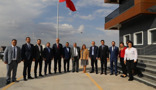 'Mehmetçiğimiz piyonlar ile mücadele ediyor'