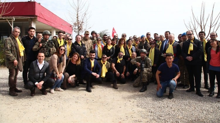 Mehmetçik'e sanatçı desteği