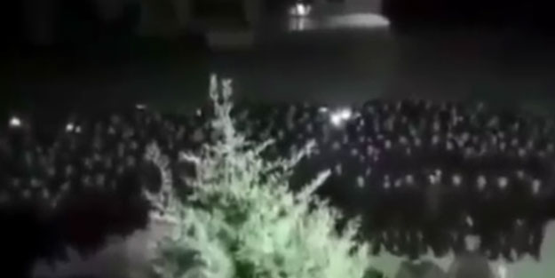 Mehmetçik'in ağlatan görüntüleri! 'Resûlü Ekrem'in tevhîd sancağı bizimleydi!'