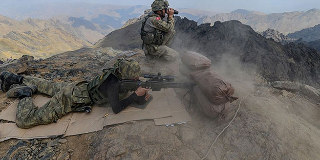 Mehmetçik'ten korkan PKK, kendi içinde infaz ediyor!