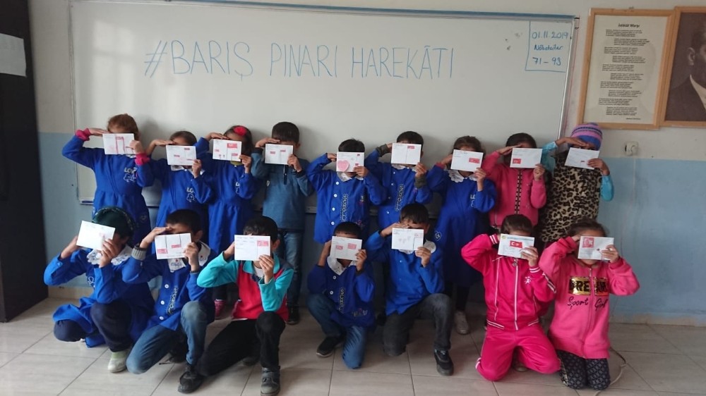 Mehmetçik’ten öğrencilerin mektubuna cevap geldi 