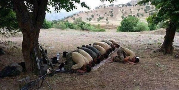 Mehmetcikten operasyona çıkmadan namaz