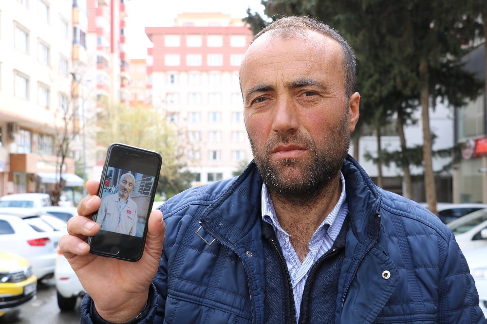Mekke’de hastanede tedavi gören annesinden haber alamıyor 