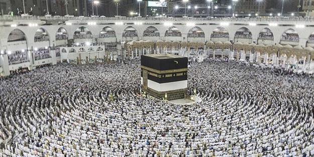 Mekke'de şiddetli yağış uyarıları! Karar duyuruldu