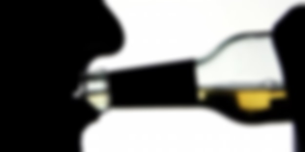 Mekke'de sözde alkolsüz Yahudi birası yaygınlaşıyor!