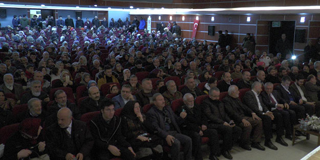 “Mekke’nin fethi, yılbaşına alternatif değildir”