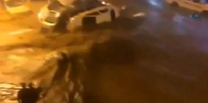 Mekke’yi sel vurdu