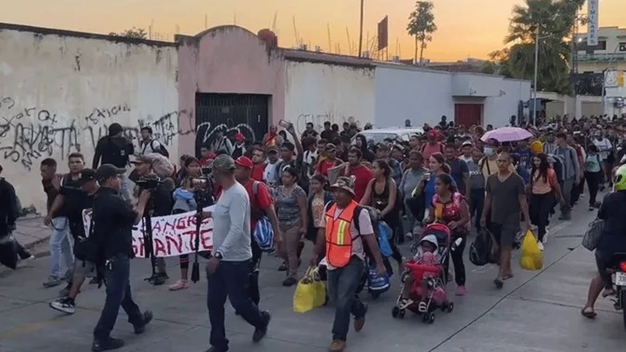 Meksika sınırında büyük hareketlilik!