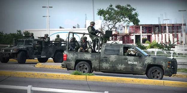 Meksika'da çeteler ve ordu çatıştı! Çok sayıda ölü var